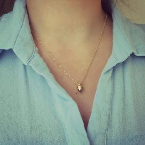 1 petite balle cône écrou pomme de pin gland pendentif collier exquis pin écureuil noix pour la nature forêt ronde Lucky femme mère hommes famille cadeaux bijoux