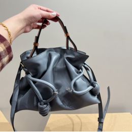 PEQUEÑOS bolsos de albóndigas de diseño Flamenco Bolsos de mano para mujer bolsos cruzados en la nube Bolsos de lujo Lucky Bag Mini cuerda de tracción plegable bolsos de hombro tipo cubo