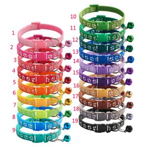 Pequeños perros gatos campanas collares hebillas de nailon ajustables moda reflectante collar para mascotas patrón de cabeza de gato suministros para accesorios 18 colores DHL