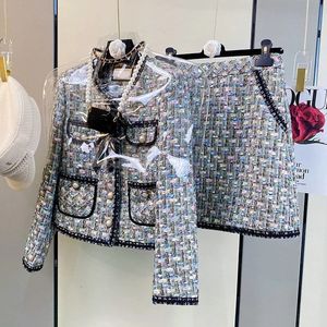 Petits ensembles de parfums tempérament jupe rétro automne hiver manteau en Tweed mode veste en laine haut jupes minces costume pour femmes 240109
