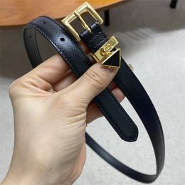 Cinturones pequeños con hebilla dorada para mujer, cinturón de moda de diseñador, letras de marca Saffiano, cinturones de cuero genuino, pretina de alta calidad, 6 colores