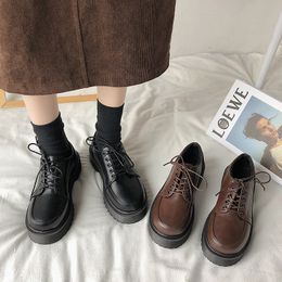 Petites chaussures Vintage en cuir pour femmes, mocassins Oxford confortables à plateforme à lacets, chaussures décontractées pour étudiantes, automne 2022