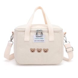 Petite mère sac pour bébé sac à couches imperméable à l'ours imperméable broderie thermique sac maman sac de rangement alimentaire sac bento sac 231227