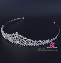 Kleine strass bloemenmeisje tiara hoofdband bruiloft kroon haar sieraden accessoires extreem mooi en delicaat ontwerphaar we7397310