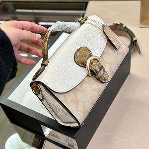 Klein formaat Vintage mooie ontwerper Mini Kleo Elengance Womens Luxurys handtas Corssbody Messenger Bag schouder portemonnee portemonnee Grace vrouwen koppelingen tassen gouden ketting