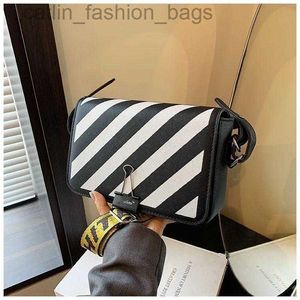 Small Square Women Stripe Stripe High-Capacity Bag Sac Fashion Women's Localiers Messenger Messenger Messager