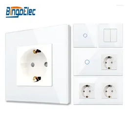 Control de hogar inteligente Bingoelec Interruptor táctil de luz blanca y enchufe de pared con interruptores de panel de cristal para mejorar