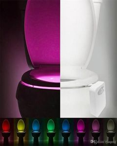 Smart LED Human Motion Capteur Activé de toilette Activé Night Light Bathroom avec 8 Color Toilet Silor lampe Automatic Capteur Seat Light4401233