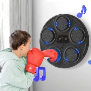 Smart Music Boxing Machine avec des lumières LED pour les enfants adultes muraux suspendus Sanda Sandbag Target pour l'équipement sportif 240506