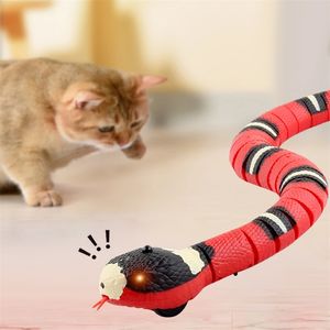 Smart Sensing Interactive Chat Jouets Automatique Eletronic Serpent Chat Teasering Jouer USB Rechargeable Chats Chiens Pet Jouets Creative Jouet 220423