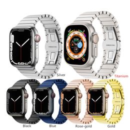 Smart Straps Bracelet à maillons en alliage de titane Bracelet de montre en acier inoxydable Starlight Color Straps Band Fermoir papillon pour Apple Watch Series 3 4 5 6 7 8 SE Ultra 42 44 45 49mm