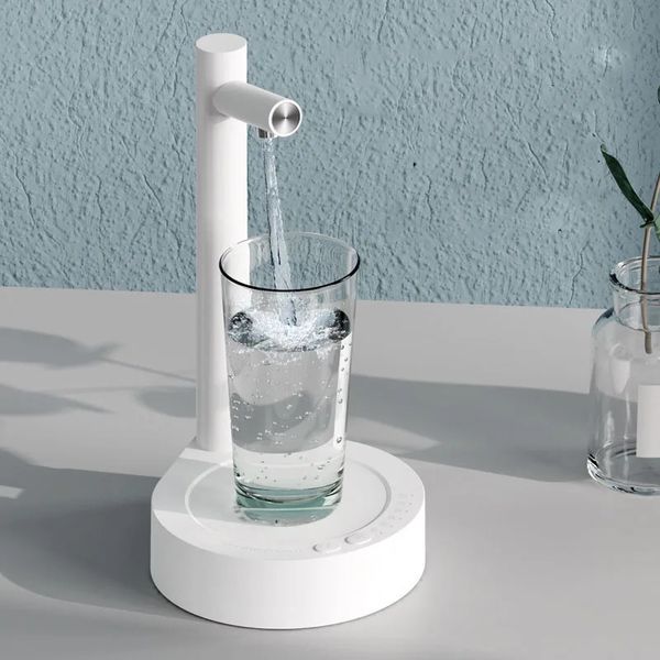 Smart Table Dispensateur Pompe de bouteille d'eau automatique avec base de pompe à eau électrique de type C1800mAh 240417