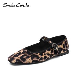 Smile Circle Velvet Mary Jane Ballet Flats vrouwen schoenen Leopard Print comfortabele zachte ronde teen platte schoenen voor vrouwen 240415