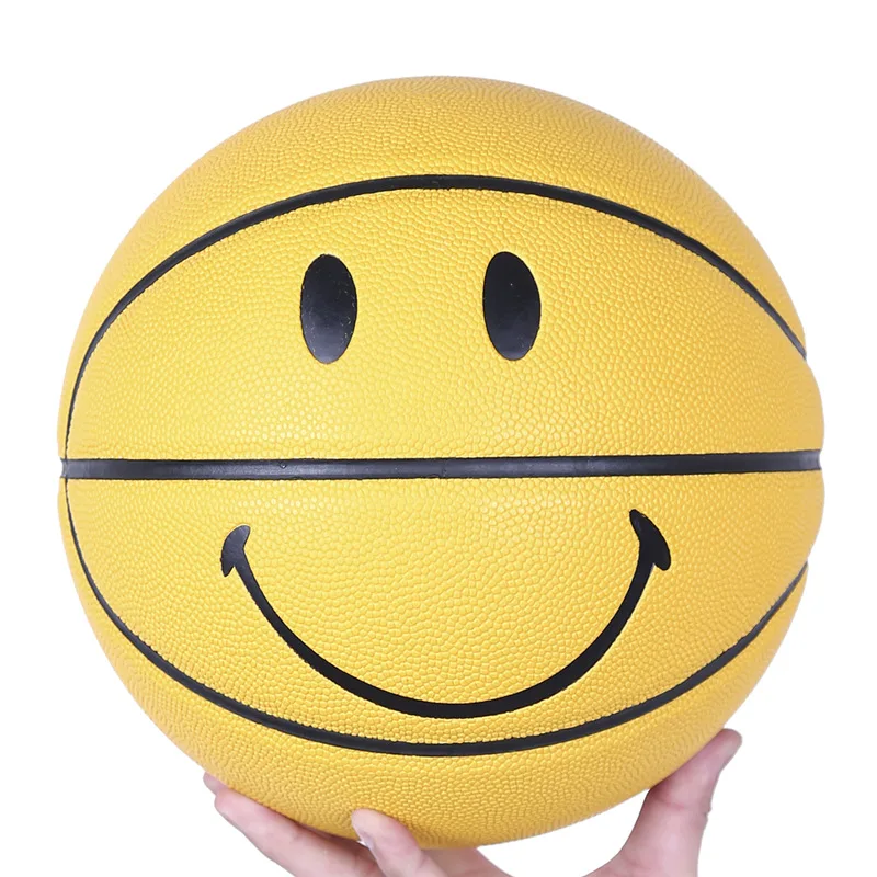 Balle de basket-ball souriante souriant face street panier de panier taille 5/7 match professionnel formation de basket-ball cadeau multicolore pour garçons