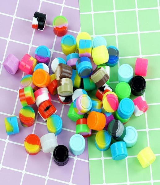 Accessoires pour fumeurs 100pcslot Non Stick Oil Slicks Pots en silicone vide rond 2ml Dab Wax Box Boîtes de rangement assorties Colorful6887811