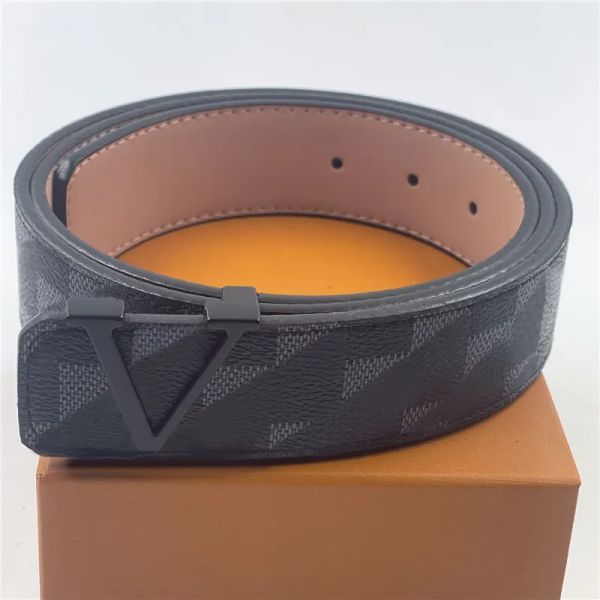 Ceinture en cuir lisse ceintures de luxe designer pour hommes grande boucle chasteté masculine top mode ceintures pour hommes ceintures en gros Hommes Designers Ceintures Femmes unisexe Ceintures