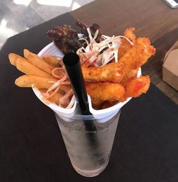 Snack Cup Holder Creative Fried Chicken Fries Popcorn bekerhouder Wegwerp Cold Drink Milk Plastic Tray ZC00629076717