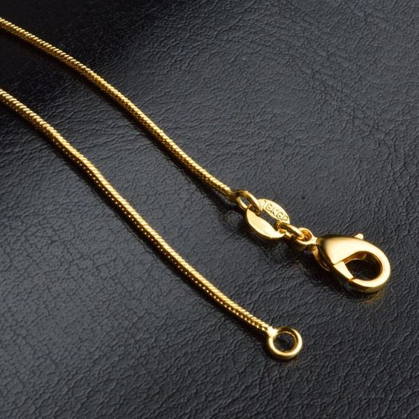 Chaînes de serpent Colliers Designs lisses 1 mm Plaqué or 18 carats Hommes Femmes Mode Bijoux DIY Accessoires Cadeau avec fermoir mousqueton 16 18243Q