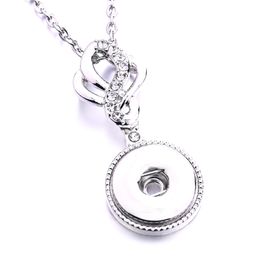 Bouton pression bijoux blanc Zircon rond pendentif Fit 18mm boutons pression collier pour femmes Noosa D085