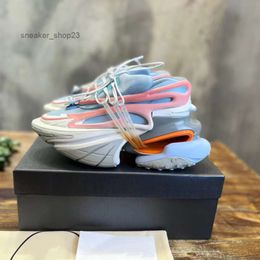 Sneaker Arrivée 2024 Chaussures en balmain à haut bas Unicorne Fonction de luxe Luxury Casual Elastic Lace-Up Fashion Eather Spaceship Couple respirant chaussure