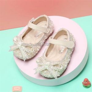 Zapatillas de zapatillas 1115 cm de niñas de alta calidad para caminantes fiesta de cumpleaños crystal zapatos para niños pequeños zapatos pisos de primavera
