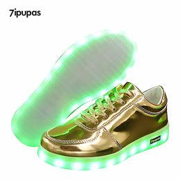 Sneakers 7ipupas Kinderen Led Sneakers USB Charging Kids Led Luminous Gold Shoes Boys Girls of Colorfy Flashing Lights Up 230313