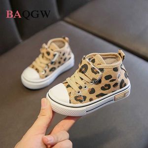 Zapatillas para niñas otoñales zapatos leopardo para niños botas de lona casual zapatos para bebés zapatos para niños pequeños princesa princesa d240515