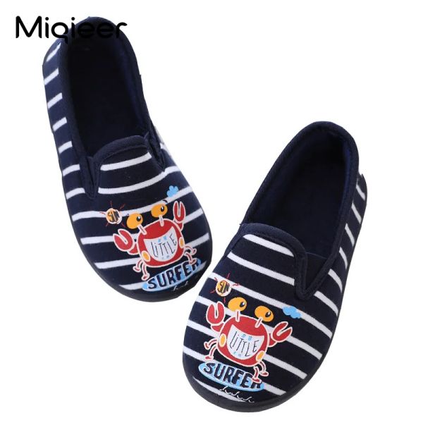Sneakers Boys Children Home Slippers 2021 Automne Spring Hiver Coton Fabric Anti Skid Soft Sole Kids House Chaussures