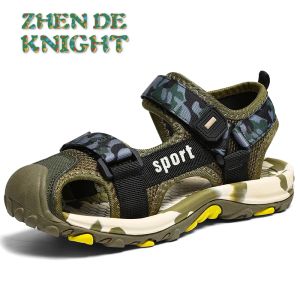 Baskets garçons d'été sandales pour enfants enfants fermés chaussures de plage de plage garçons chaussures d'eau extérieure Nouveau enfant en bas âge de camouflage antislip sandales