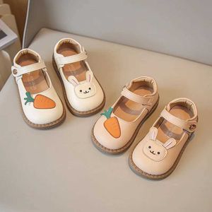 Sneakers cartoon kinderschoenen nieuwe 1-3 jaar oude prinsesschoenen baby wandelschoenen zachte zool babyschoenen single schoenen meisje schoenen q240506