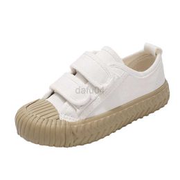 Zapatillas de deporte Zapatos de lona para niños Zapatos de galletas lindos y suaves Zapatos de bebé Zapatos de tela para niños Zapatos de tablero Zapatos de pan Pisos Estudiante lindo Caliente L0825