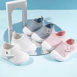 Sneakers Childrens baby walking shoes boys and girls soft soled casual shoes baby anti slip flat bottomed breathable shoes d240515
