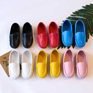 Zapatillas para niños zapatos para niños 2022 Versión coreana de primavera y otoño Un pie Candy Doudou Doudou Baby Vacada Tendón Soled Niñas H240513