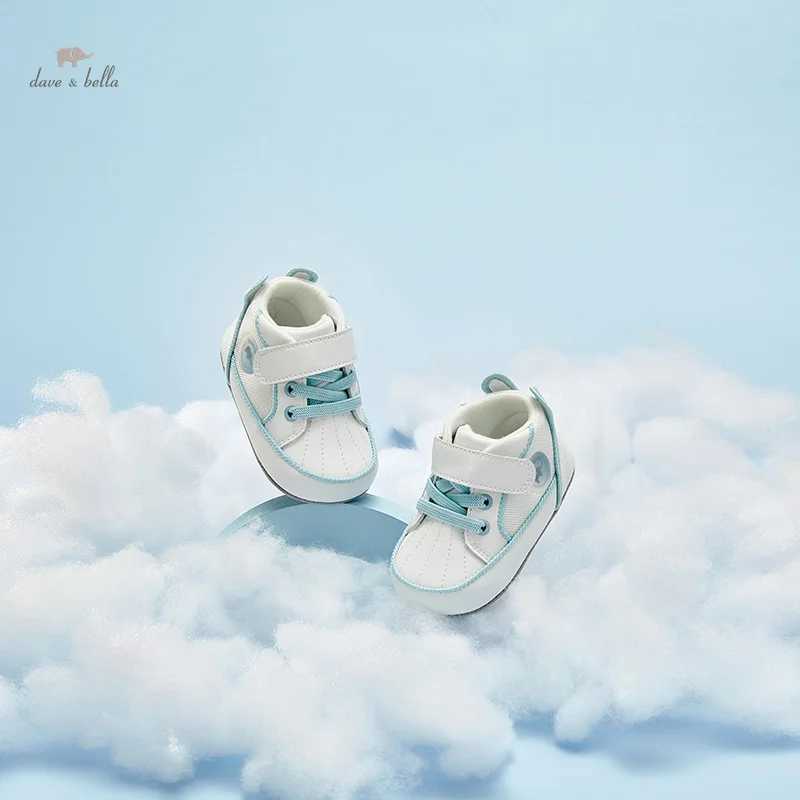 Sneakers Dave Bella Baby Walk Buty ślizgowe na zwykłych butach dla maluchów jesień dzieci chłopcy i dziewczęta modne mieszkanie DB3237035 D240515