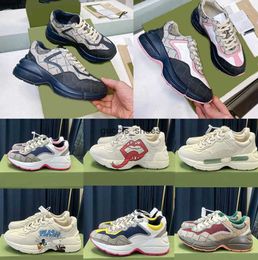 Sneakers Designer Rhyton Casual Shoes Men Women Trainers Vintage Chaussures Platform Sneaker Strawberry Mouse Mond Multicolor Shoe 002