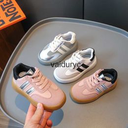 Zapatillas de deporte Zapatos de vestir para niños deportes 2023 otoño nueva edición coreana niñas Casual niños moral bebé tablero pequeño suela suave H240307