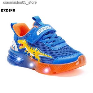 Sneakers Exdino Nieuwe Childrens Dinosaur Shoes Little Childrens Led Flashing Boys and Girls Coach Outdoor Leisure Luminous Sports Shoes Q240413