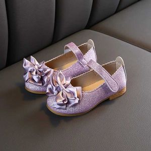 Baskets fleurs enfants filles chaussures en cuir paillettes violet princesse chaussures enfants petites fêtes de mariage chaussures de mariage nouveau 2022 Q240506