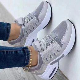 Sneakers voor maat Designer Big Woman Hiking Shoes Trainers Vrouwelijke dame Sneakers Mountain Klimmen buiten wandelen Sport Casual ademende schoenen Factory Item 211 557