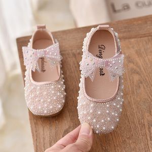 Sneakers Girls Single Princess Shoes Pearl Sallow Children's Flat Shose Kid Baby Bowknot Shoes Spring Herfst B207 230223