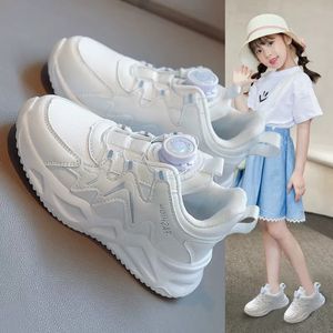 Sneakers Girls Sneakers Casual Dads chaussures printemps et automne garçons Small White Shoe avec boutons rotatifs 230705