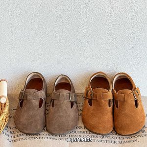 Sneakers Instagram Niche Childrens Boken Shoes Korean Boys Bean 3 Girls Single Autumn and Winter Plush Baby Leather H240513