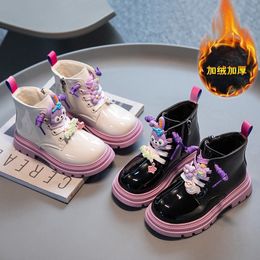 Zapatillas de deporte para niños Botas para niñas Winter Winter Warm Shoes para niños Fur Chelsea Tobre Pattle Booties Pink Purple Black 230814