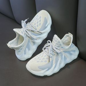 Sneakers Kinderkinderen kokosnootschoenen Zomerjongens en meisjes sportmesh ademende hardlopen soft bottom mode 230225