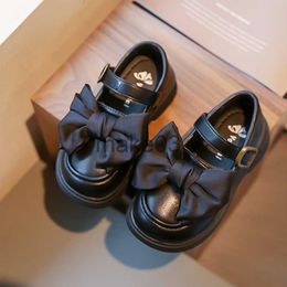 Sneakers Kinderschoenen Simple Bow RoundToe 2023 Nieuwe zachte ademende loafers Leuke kinderen schoenen Groot -Brittannië Stijl Casual schoenen Niet -slip platte J230818