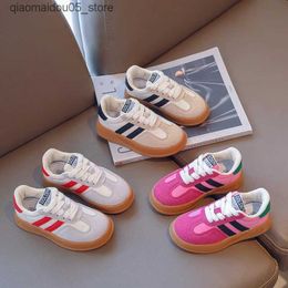 Sneakers Kids Suede Chaussures Enfants Sports Sneakers Boy Girl Chaussures Chaussures Printemps Automne Filles garçons Enfants solides Traineurs Chaussures toile Q240413