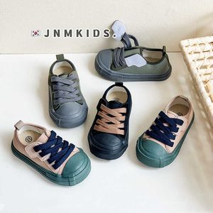 Sneakers Version coréenne des chaussures en toile pour enfants pour le printemps et l'automne 2024 Nouvelles filles de garçons à mode