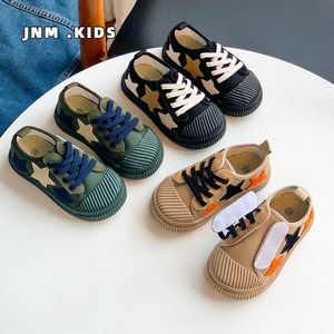 Sneakers Version coréenne des chaussures pour enfants pour le printemps et l'automne 2024 Nouvelle toile garçons filles en forme de star de carte Velcro Biscuit Sho H240513