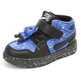 Baskets Kruleepo Bébé Enfants Haut Haut Chaussures Décontractées Enfants Garçons Filles 3D Ours Mode Chaussures De Rue Sports De Plein Air Jeux Baskets Antidérapantes 230705