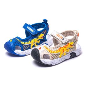 Zapatillas de deporte lideradas de verano sandalias para niños para niños Dinosaur Led Beach para niños zapatos para niños transpirables Light Up Footwear